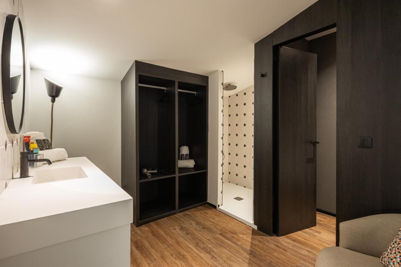 Toc Hostel Малага Экстерьер фото